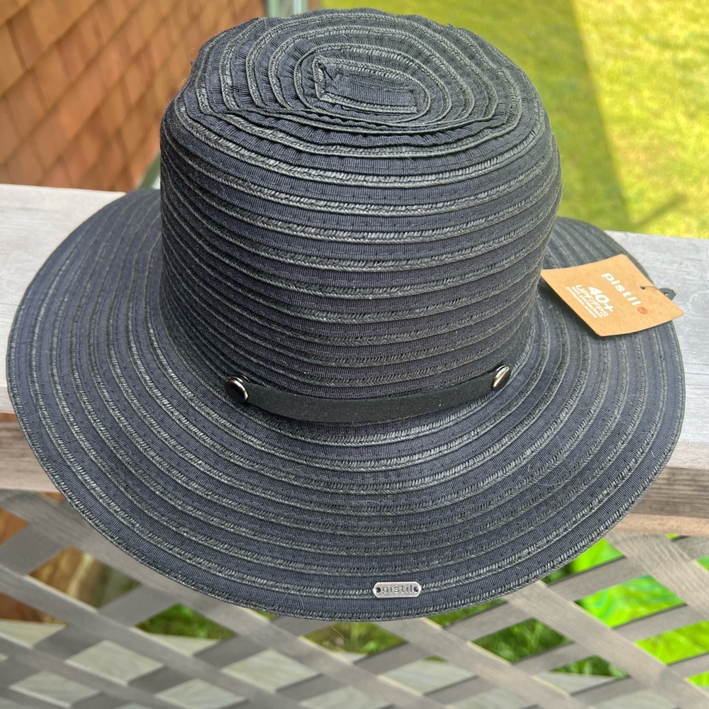NWT Pistil Opal Sun Hat Black OS